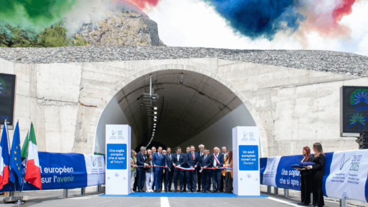 Napokon otvorena druga cijev alpskog mega tunela: 13 kilometara koštalo je čak 700 milijuna eura
