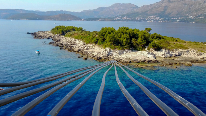 Stručnjaci HEP-a završili veliki projekt: Od Kvarnera do Dalmacije položeni kilometarski kabeli ispod razine mora