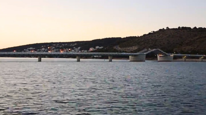 Most u Trogiru na koji su čekale generacije zatvara se za promet radi pregleda i sanacije