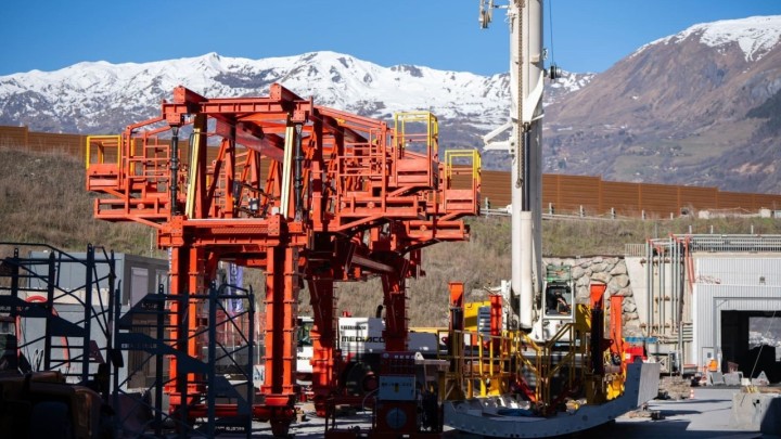 Izgradnja mega tunela iz druge perspektive: Ovako Švicarci na revolucionaran način rade iskop i završnu oblogu