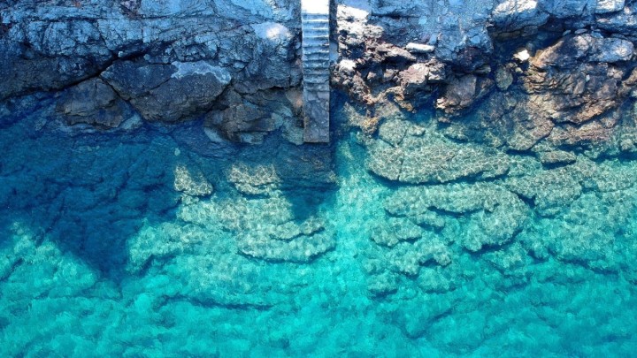 Svaka kuća ima svoj mul: Što je to pomorsko dobro i tko na njemu smije graditi i uređivati?