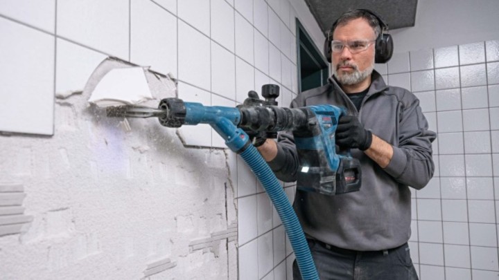 Ovako izgleda prvi akumulatorski čekić za rušenje: Kažu da je za prave profesionalce