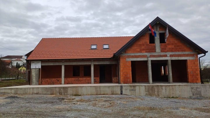 Zahvala u cigli i tradiciji: U srcu Hrvatske niče spomen-kuća austrijskoj i njemačkoj zajednici