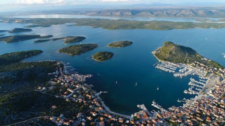 Milijunska rekonstrukcija luke na otoku iz Austro - Ugarske, gradi se moderan T-gat