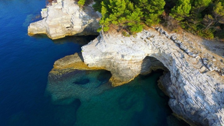 Hitna pomoć do najljepših stijena u Istri više neće pješice: Krenulo proširenje prilaznog puta