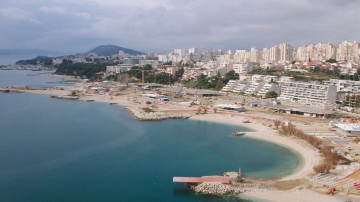 Građevinska inspekcija na Žnjanu, od planova za veliko otvorenje splitske 'Copacabane' se ne odustaje