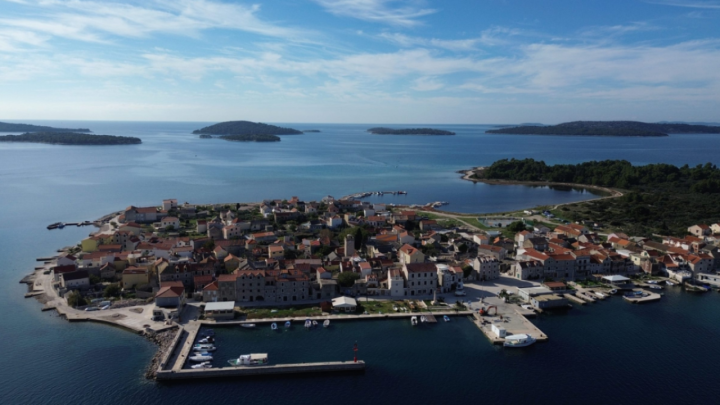 Važna ulaganja u dalmatinskom arhipelagu: Kreće sanacija luke i na najnižem naseljenom otoku