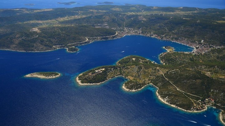 Dalmatinski otok gradi vrhunski vatrogasni dom za 2,6 milijuna eura, na 3.600 kvadrata imat će sve