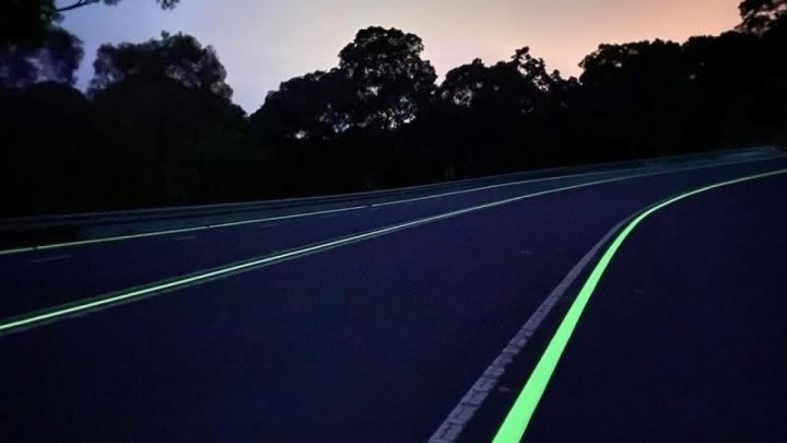 Australska država testira ceste koje svijetle u mraku, prečudno je, ali kažu da spašava živote