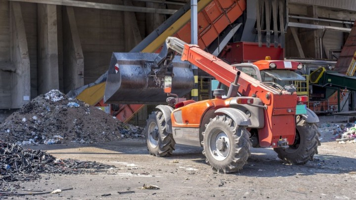 Više od 6 godina vlasnik građevinske tvrtke šutu izbacivao na državnom zemljištu u Gorskom kotaru