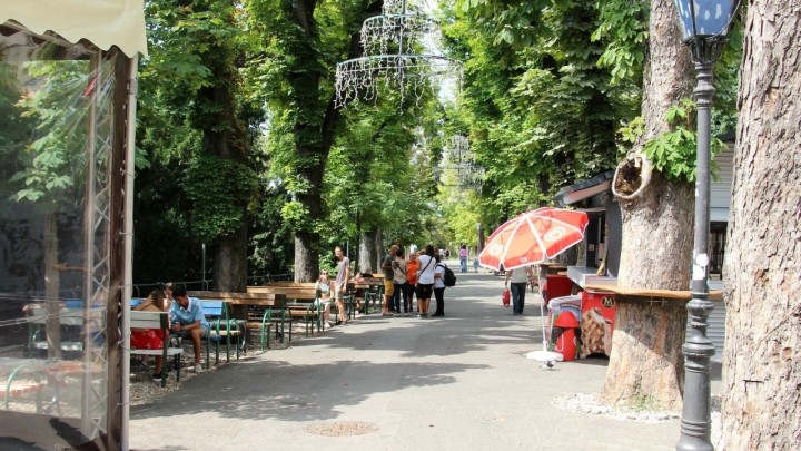 Kreće milijunska sanacija Strossmayerovog šetališta, evo tko je dobio posao