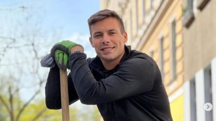 Domaći glumac na baušteli, kritizirao režim pa morao mijenjati profesiju, dobro se snašao