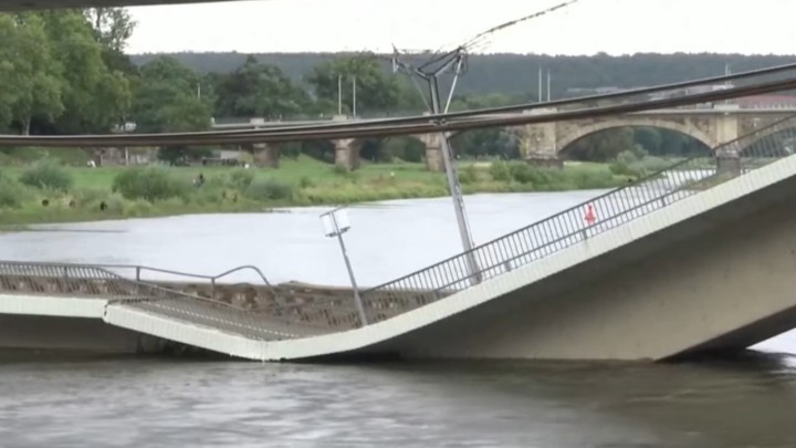 Most koji je bio žila kucavica grada urušio se, 100 metara konstrukcije samo propalo