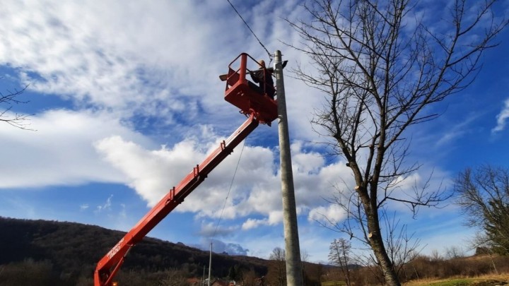 Uskoro će do kraja biti postavljena javna rasvjeta u Ogulinu
