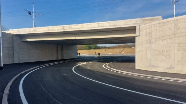 Galerija: Otvoren podvožnjak 'Ivanečki' u Koprivnici, u povijest odlazi opasan željeznički prijelaz