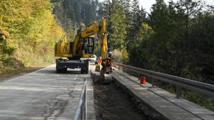 Gorski kotar: Sanacija cesta u Mrkoplju, poduzetnički inkubator u Čabru, sanjkalište u Ravnoj Gori