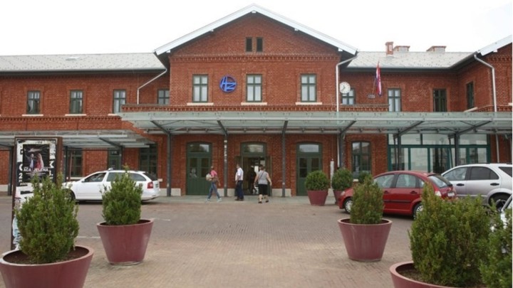 Novi sjaj stare ljepotice: Za 4 milijuna eura restaurirana zgrada željezničkog kolodvora Osijek   