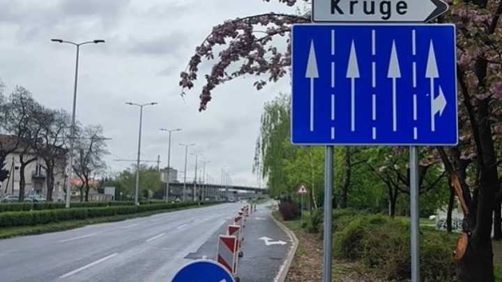 Ovog ima samo kod nas: Dovršili radove i ostavili prometnu signalizaciju, vozači u čudu