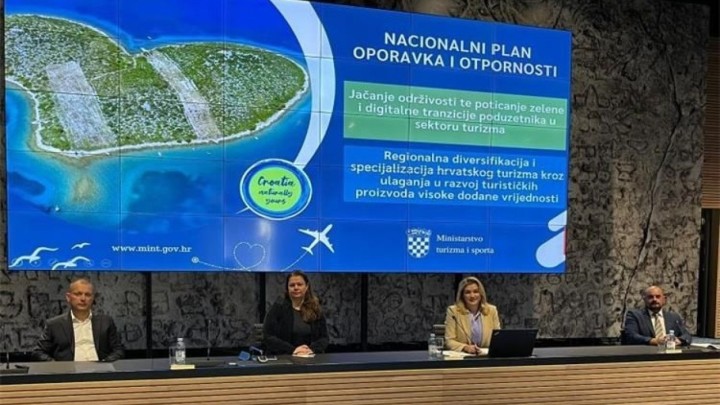 U javnu turističku infrastrukturu uložit će se čak 930 milijuna kuna