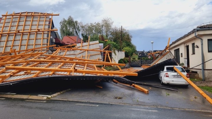 Vlada RH: Sanacija štete na cestama Bjelovarsko-bilogorske županije i gradnja mosta kod Skradina