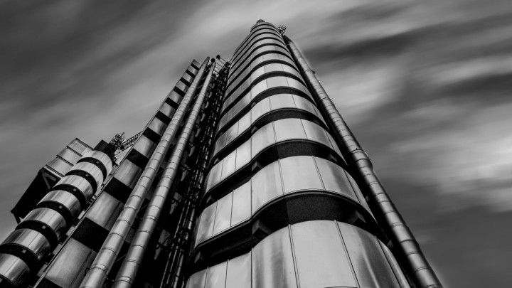 Preminula je kraljica Elizabeta II.: Ovo je 20 najznačajnijih zgrada koje je otvorila