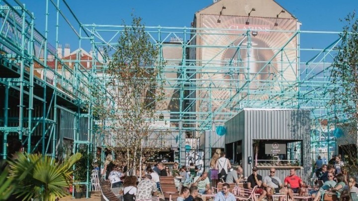 Nova tržnica u Pragu: Napravljena tako da se jednostavno i brzo može premjestiti