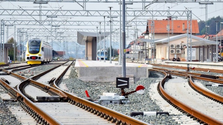Novi najveći infrastrukturni projekt u Hrvatskoj: Potpisan ugovor za rekonstrukciju željeznice