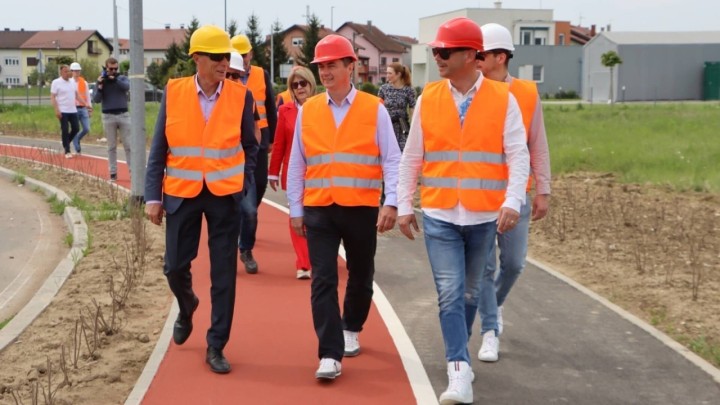 Odlične vijesti za bicikliste: Bliži se kraju izgradnja biciklističko-pješačkih staza u Jastrebarskom