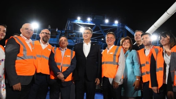 [FOTO] Dario Juričan prijavio Plenkovića inspekciji jer nije nosio zaštitnu kacigu