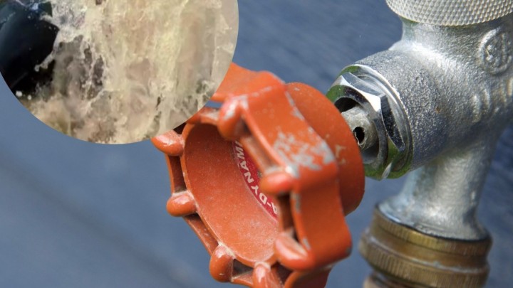 [VIDEO] Vodoinstalater pokazao što radi pa zabrinuo muževe: 'Držite ovog lika što dalje od moje žene'