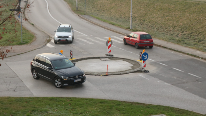 Stigao odgovor Grada na neobičan 'minirotor' u zagrebačkom Borovju: Radovi još nisu gotovi