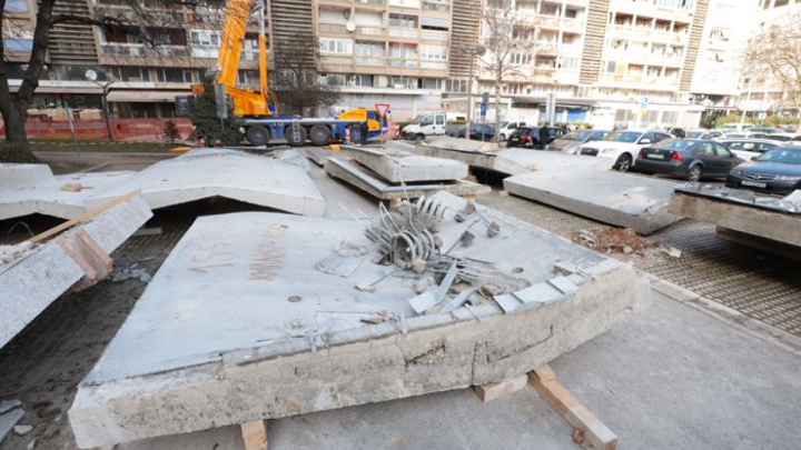 Napokon miran san: Uklonjen posljednji komad opasne nadstrešnice u Vukovarskoj