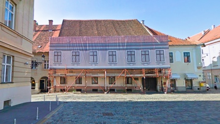 Palača koju su svi zaboravili dobiva novi život: Propadaju joj krov i pročelje, a bila je zvijezda Markovog trga