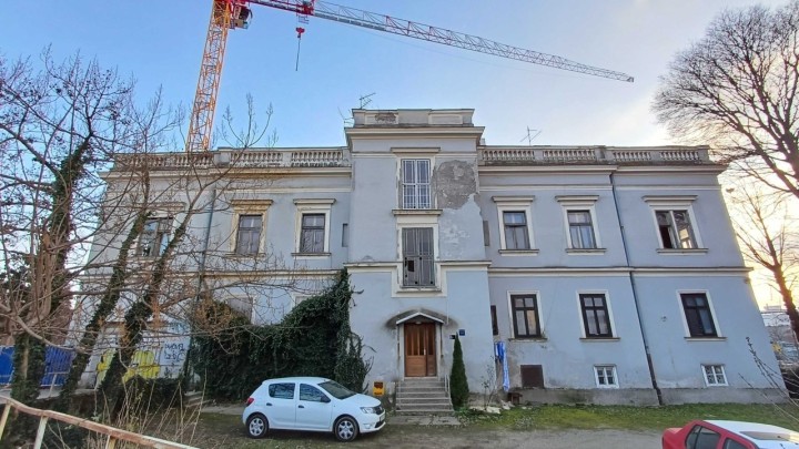 Ova zgrada pored Paromlina zaštićeno je kulturno dobro, Ministarstvo će ju cjelovito obnoviti