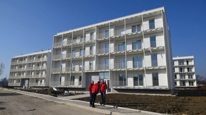 Gradi se najveća zgrada u Sisku, replika je stare, stradale u potresu