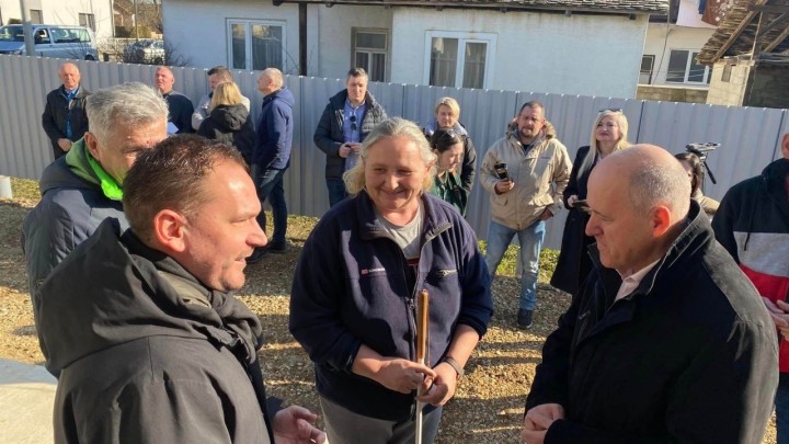 Ministar Bačić obilazi radove na obnovi: U Zagrebu dvije godine čekali papire, radovi trajali 35 dana