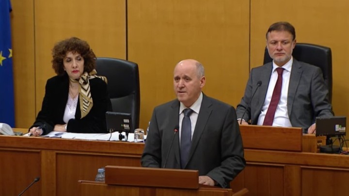 Napokon rasprava o interpelaciji o obnovi: Grbin predbacio Bačiću da je bio protiv samoobnove