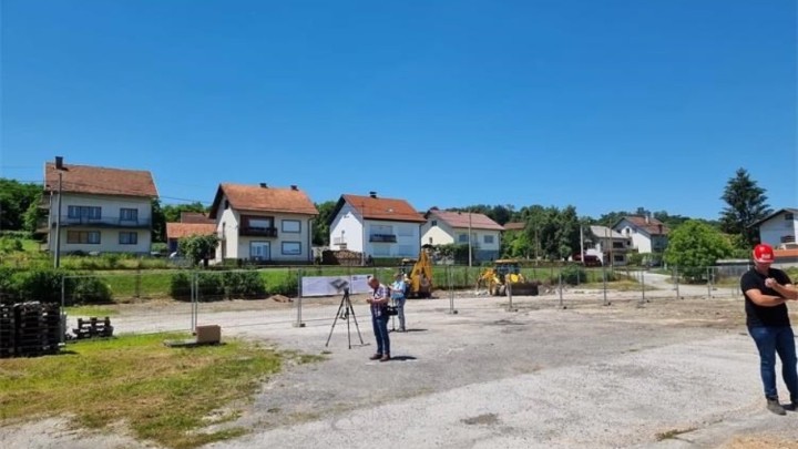 Započeli radovi na izgradnji dvije nove zgrade: Tu će se smjestiti stradali iz potresa