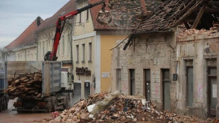 Isplaćena prva novčana pomoć za konstrukcijsku obnovu nakon potresa vrijedna 2,4 milijuna