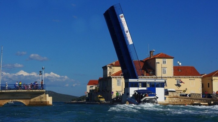 Ništa od održavanja poznatog podiznog mosta: Postupak poništen godinu dana nakon otvaranja nabave