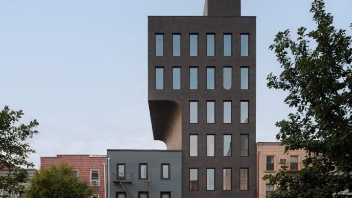 Zgrada s dodatnim kvadratima u zraku koja prkosi svima! Smije li se ovo uopće?