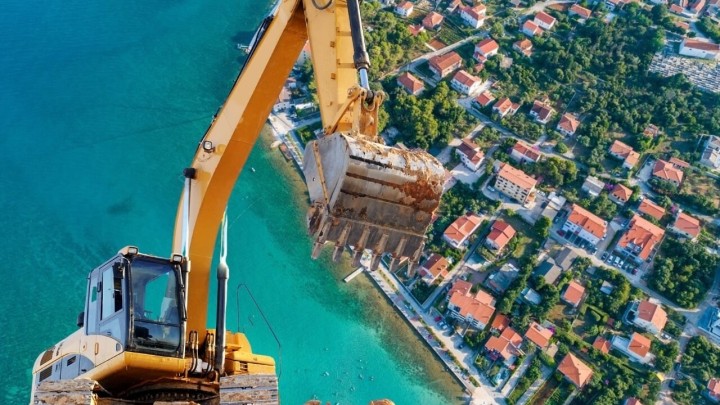 U srcu Dalamcije radi se novih 20.000 kvadrata plaže! Kupanac preko puta slavne rive postaje mamac za turiste