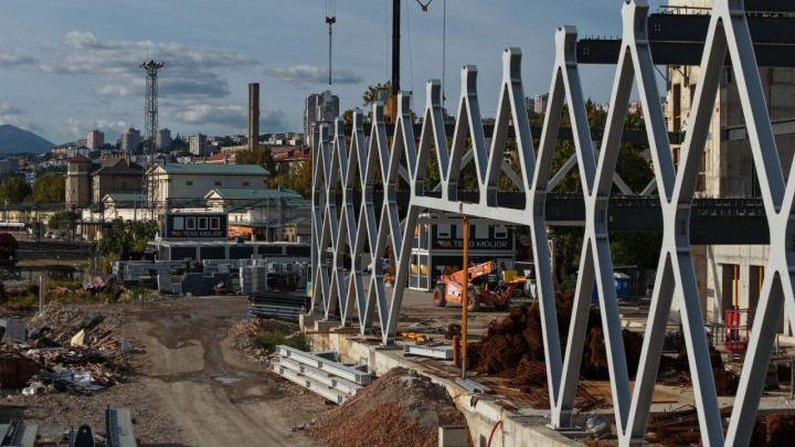 Kašnjenje mega projekta na Kvarneru, spektakularno gradilište uz more usporilo, hoće li biti penala?