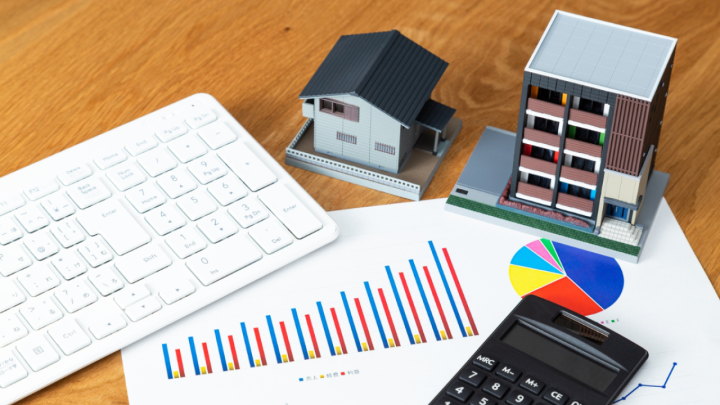 Kazna! Obrtali njihove nekretnine, pa godinama čuvali podatke 11.887 klijenata bez osnove