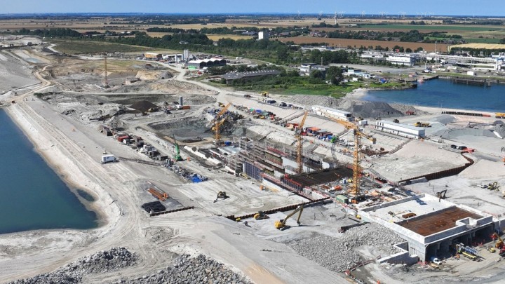 Mega podmorski tunel na granici Danske i Njemačke: Uskoro kreće uranjanje teških tunelskih elemenata