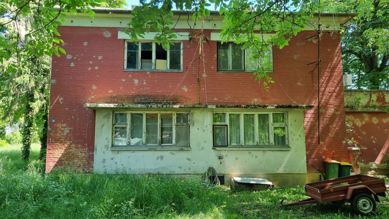 Kreće veliko rušenje u Vukovaru! Država uklanja 22 Batine vile, zna se i čijim bagerima