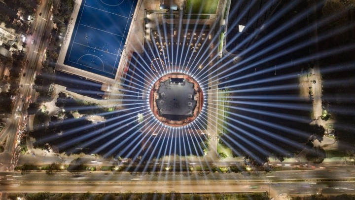 Sportska akademija za koju ne trebaju upute: Igra svjetlosti i sfera vide se na kilometre