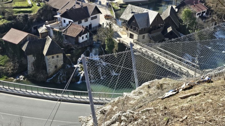 Ovo je tihi heroj cesta: Štiti jedne od najljepših slapova i izletišta u Hrvatskoj