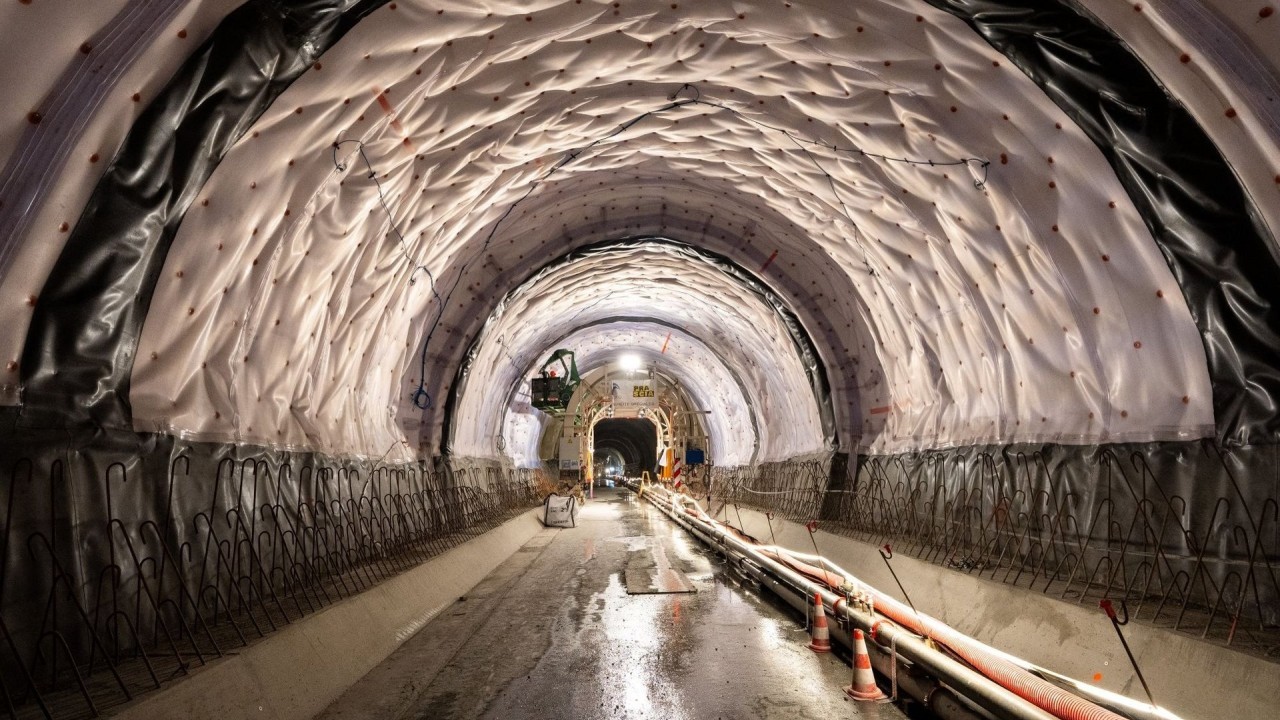 Gradi se najduži željeznički tunel u Europi: Radnici koriste specijalno izrađene alate