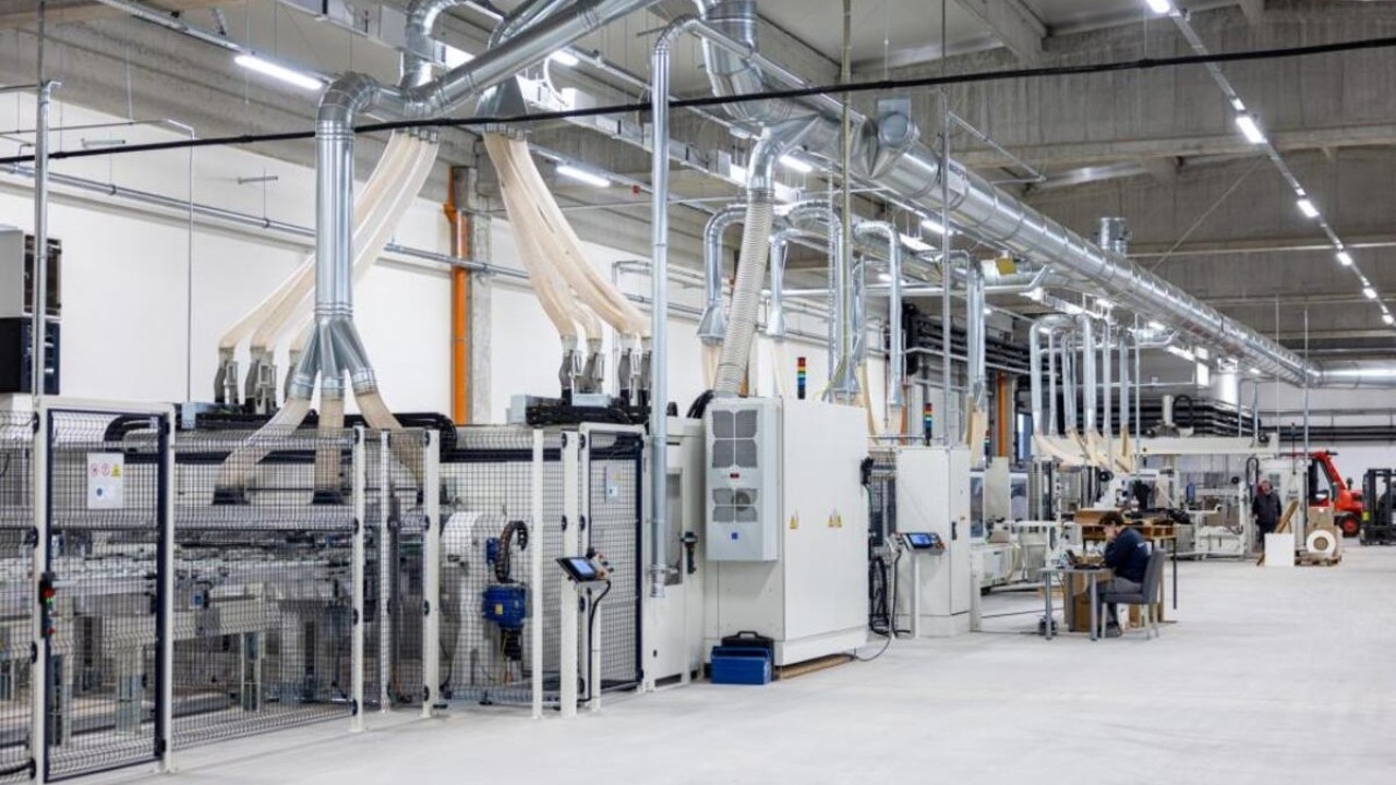 Završena izgradnja tvornice od 20 milijuna eura, u jednoj smjeni proizvodit će 1.000 kuhinjskih elemenata